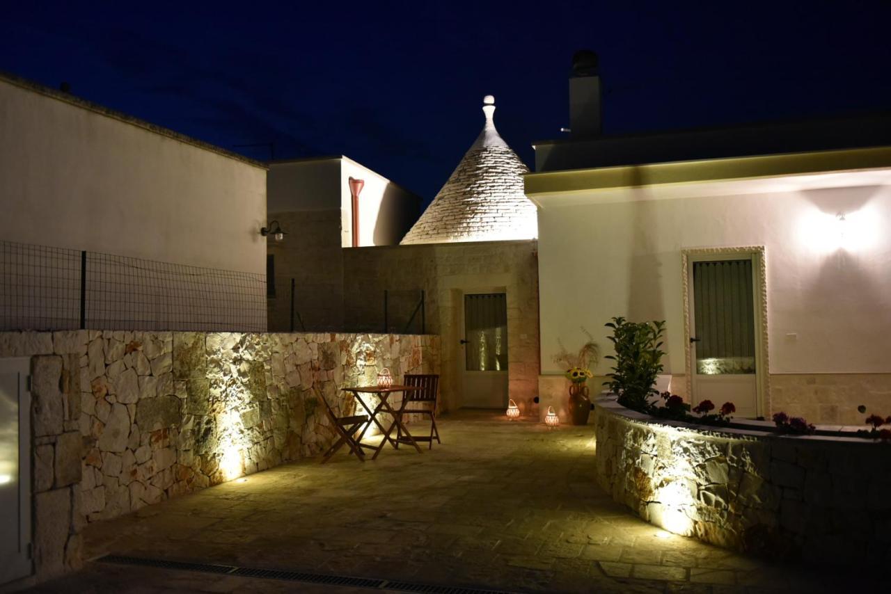 Trulli Dal Sole Alla Luna Villa Martina Franca Buitenkant foto
